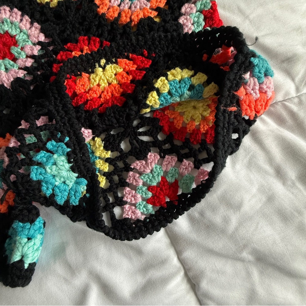 Papaya Crochet Granny Square Halter Top & Shorts Set – Black/Multi – Size M/L - Picture 6 of 14